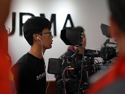 ʯ���f����Ƭ